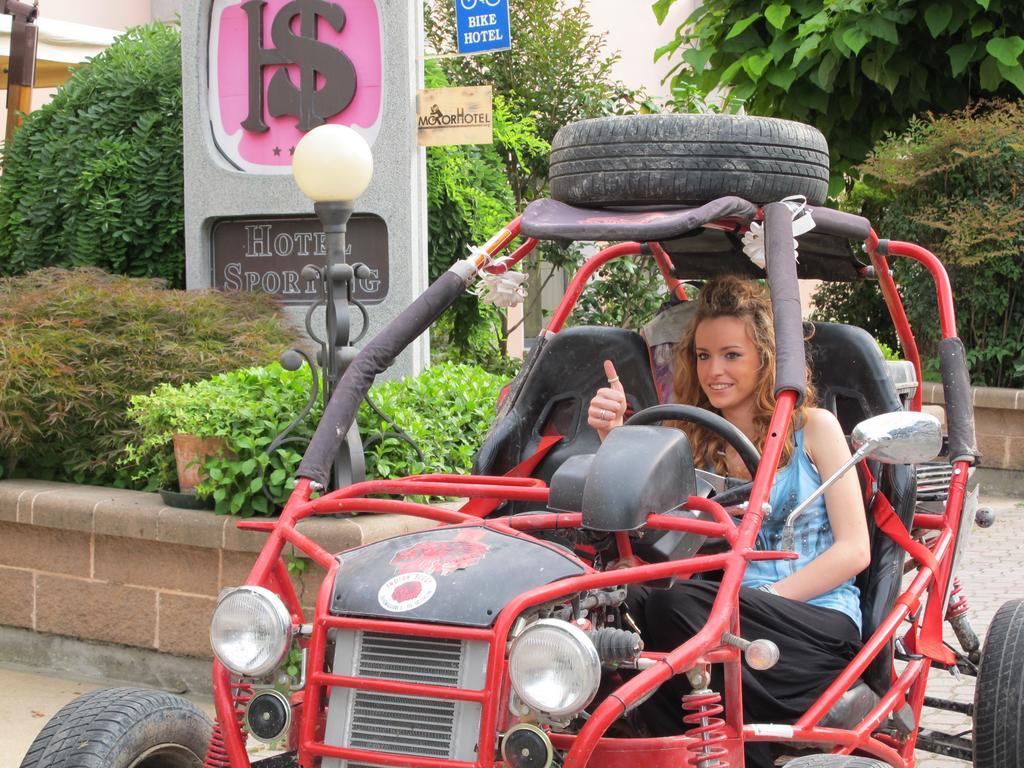 Hotel Sporting Tabiano Terme Exterior foto