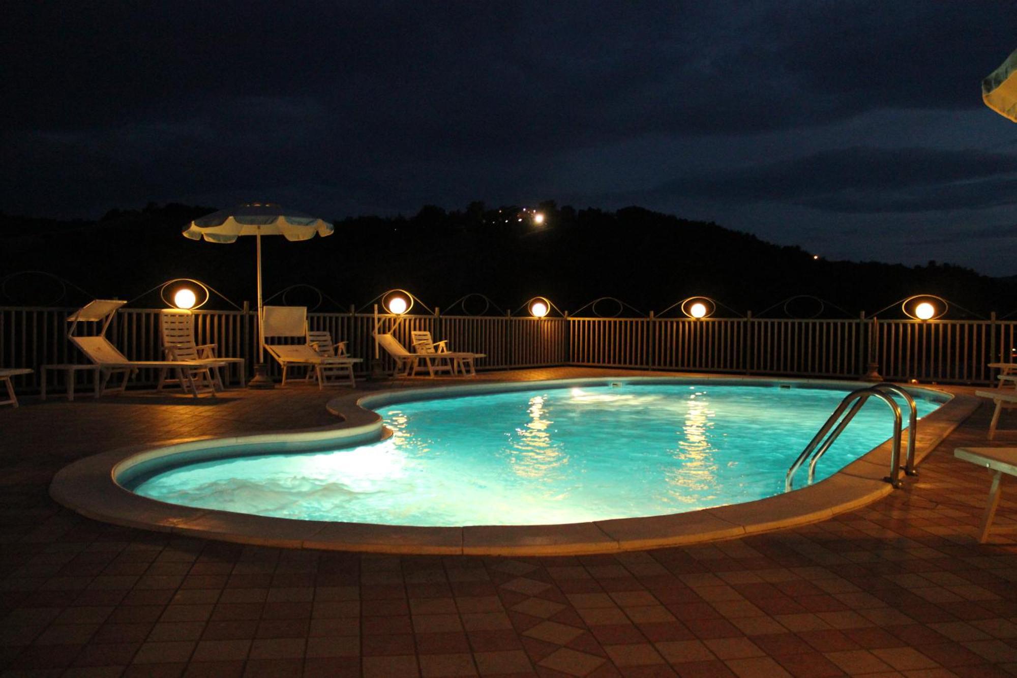 Hotel Sporting Tabiano Terme Exterior foto
