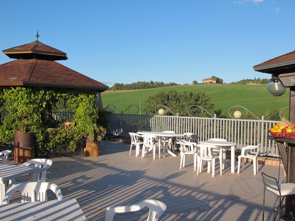 Hotel Sporting Tabiano Terme Exterior foto