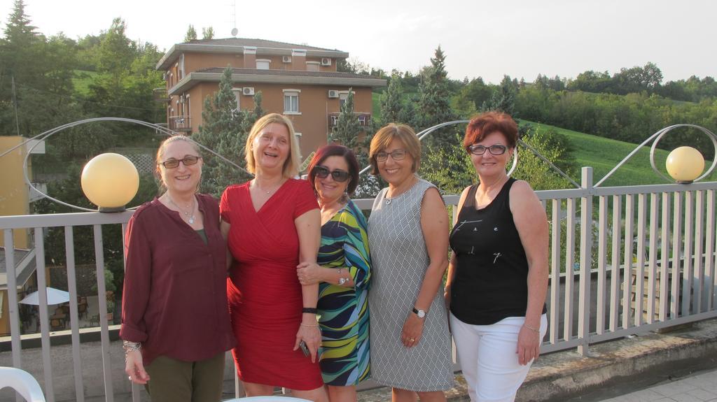 Hotel Sporting Tabiano Terme Exterior foto